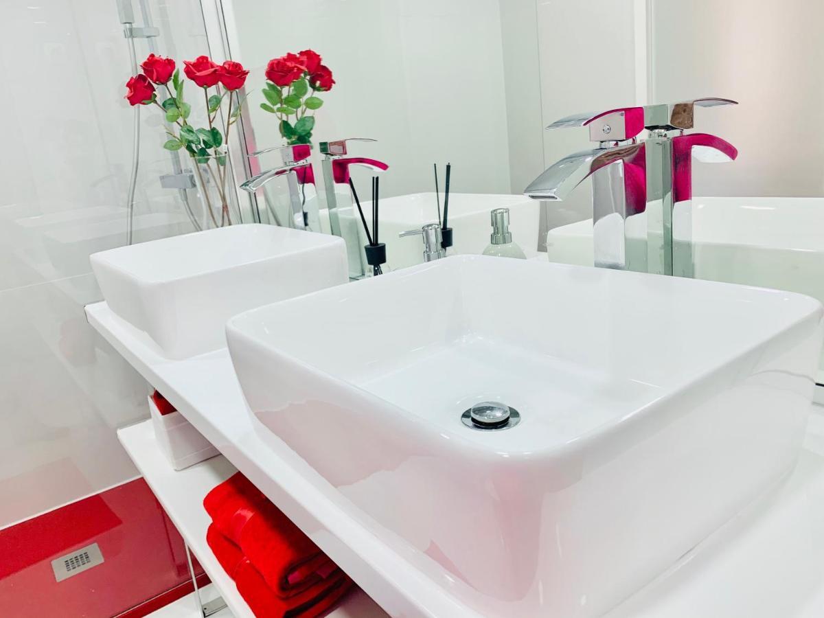 Rooms In Lisbon 3 Min From Metro Bela Vista Экстерьер фото